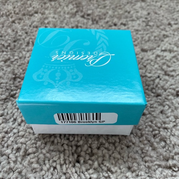 NIB - Premier Designs Brooklyn Ring - Gold - Picture 7 of 7